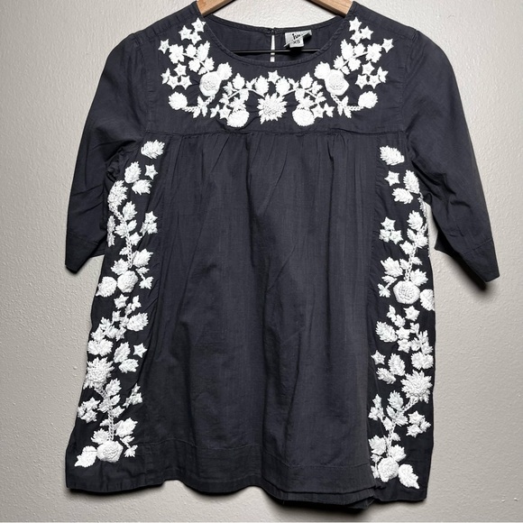 Ivy Jane Women Top XS Gray Embroidered Peasant Boho Cottagecore 100% Cotton - Picture 1 of 10